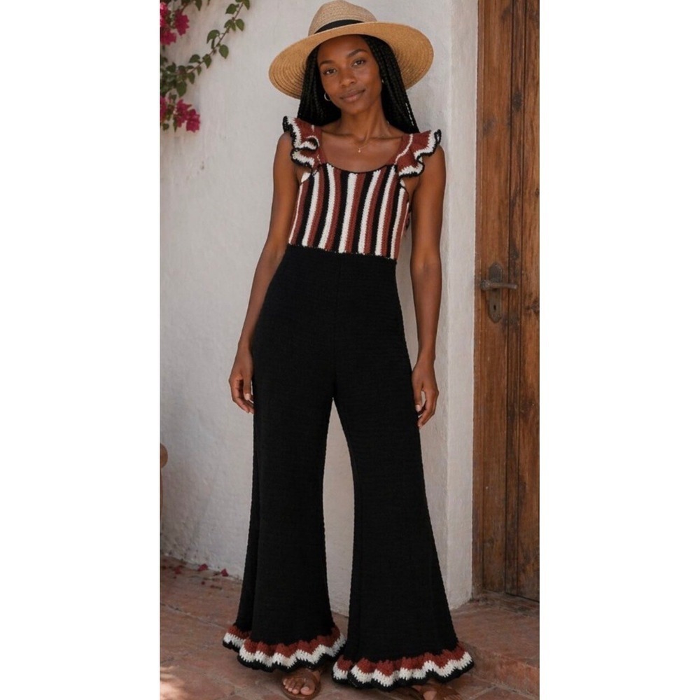 Indie crochet jumpsuit with a Y2k grunge vibe.  Cancert, Rave festivals! M